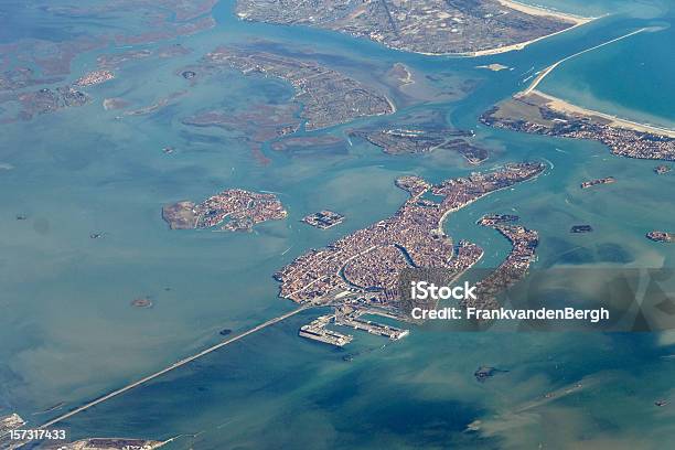 Vista A Venecia Foto de stock y más banco de imágenes de Venecia - Italia - Venecia - Italia, Vista cenital, Laguna veneciana