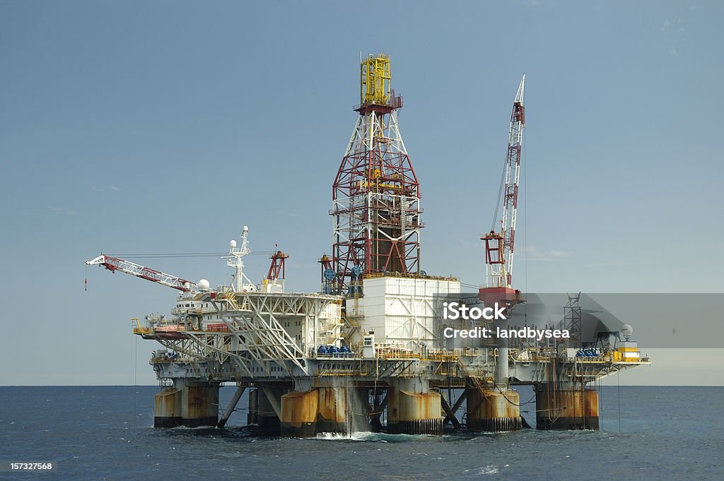 Plate-forme de forage Ultra profonde. Plateforme pétrolière Offshore - Photo de Gaz naturel libre de droits