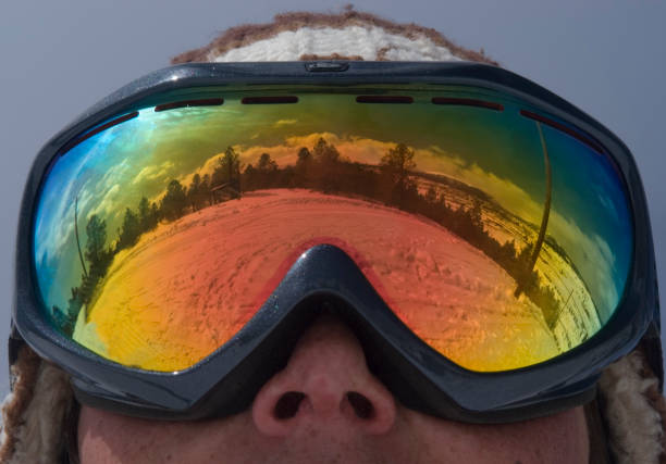 スキー goggle 反射 - colorado skiing usa color image ストックフォトと画像