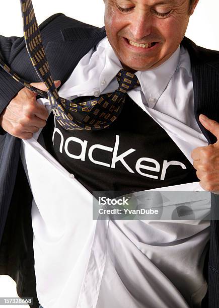 Haker Bezpieczne - zdjęcia stockowe i więcej obrazów Bezpieczeństwo - Bezpieczeństwo, Garnitur, Internet