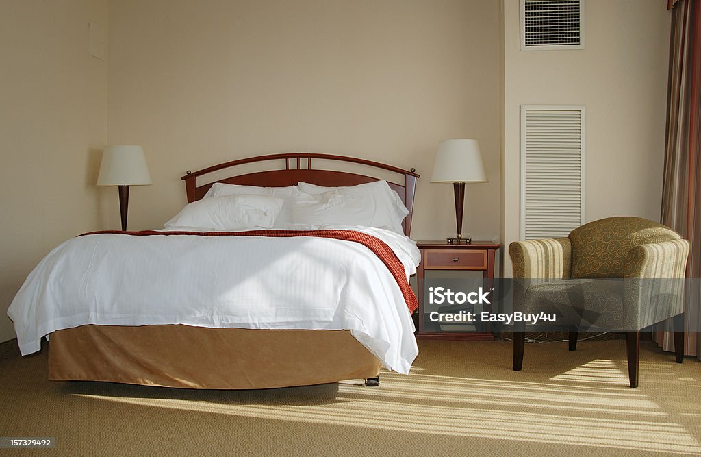 Hotel camera da letto - Foto stock royalty-free di Albergo