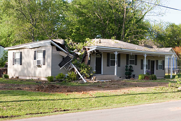 après l'orage - tempête photos et images de collection