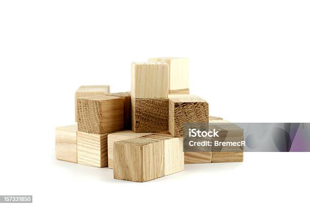 Кубики — стоковые фотографии и другие картинки Куб - Куб, Дерево - материал, Трёхразмерный
