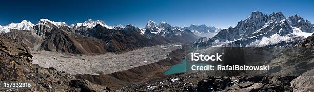 Ri Panorama De Gokyo - Fotografias de stock e mais imagens de Caminhada - Caminhada, Monte Everest, Tibete