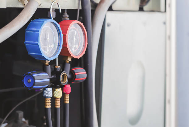 istock Air conditioning check service leak detection, maintenance concept. 1573329258