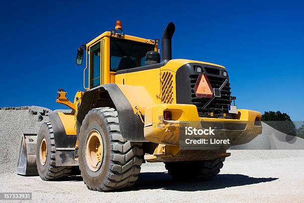 Giallo Veicolo Per Costruzioni - Fotografie stock e altre immagini di Caricare - Attività - Caricare - Attività, Ruota, Attrezzatura industriale