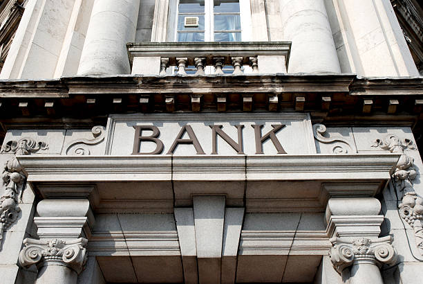 istock Bank sign on building 157334181
