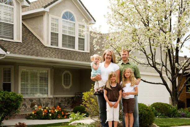 istock Family of Five at Home 157334639