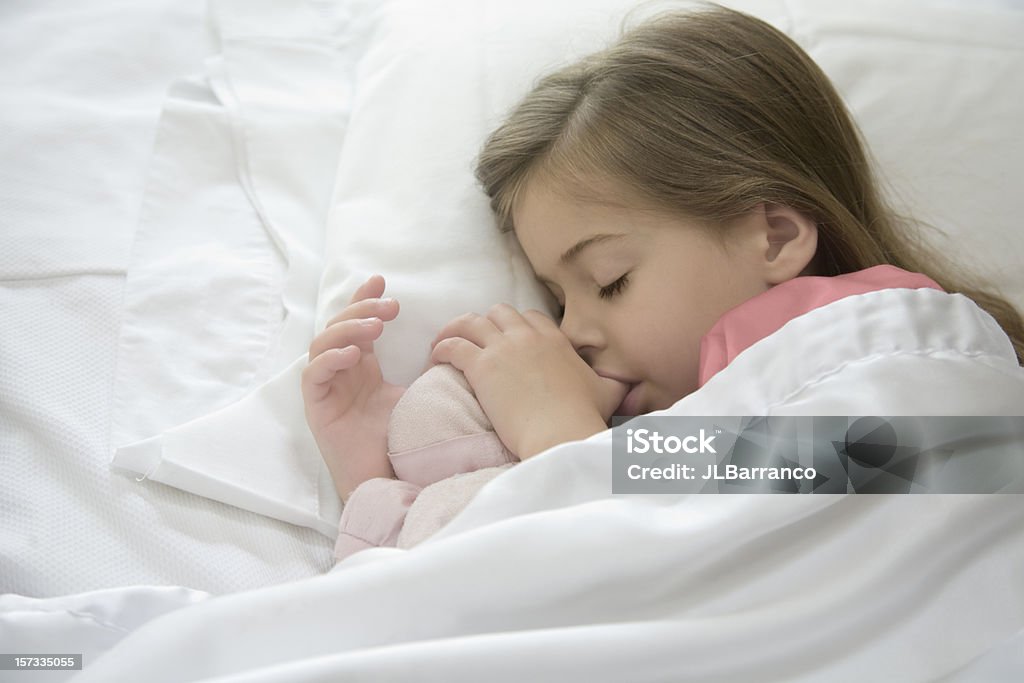 Детская соска - Стоковые фото Сосать большой палец роялти-фри