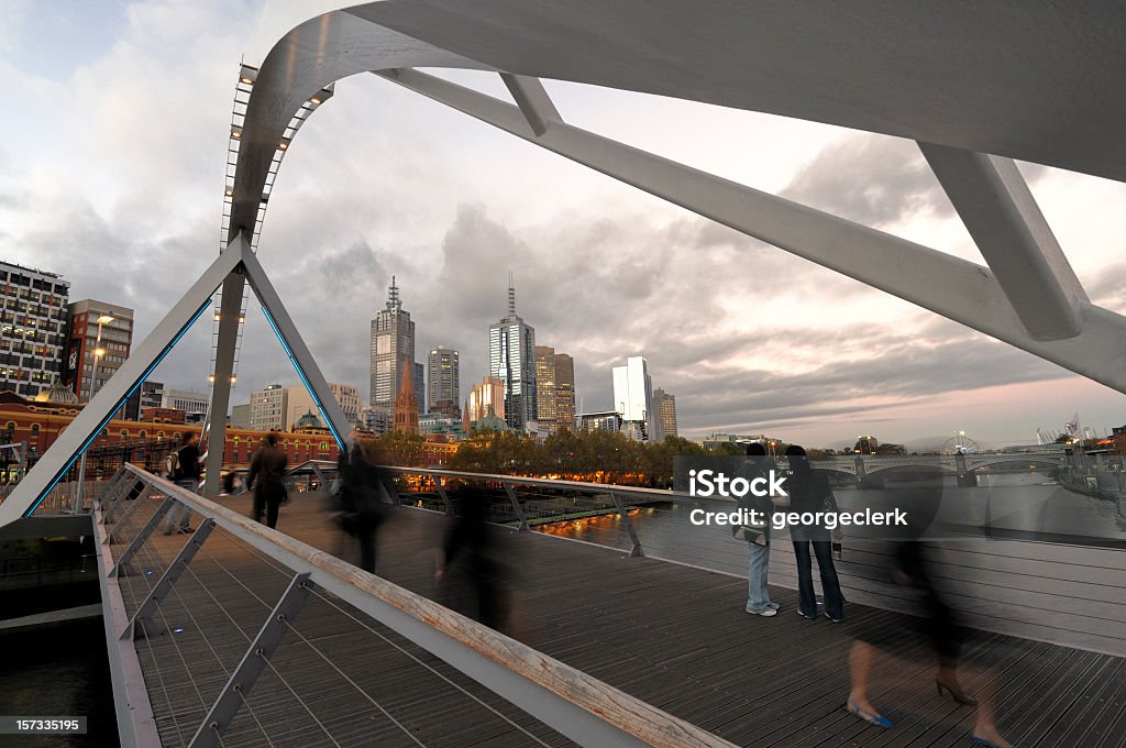 Melbourne Sougthgate Kładka o zachodzie słońca - Zbiór zdjęć royalty-free (Melbourne - Australia)