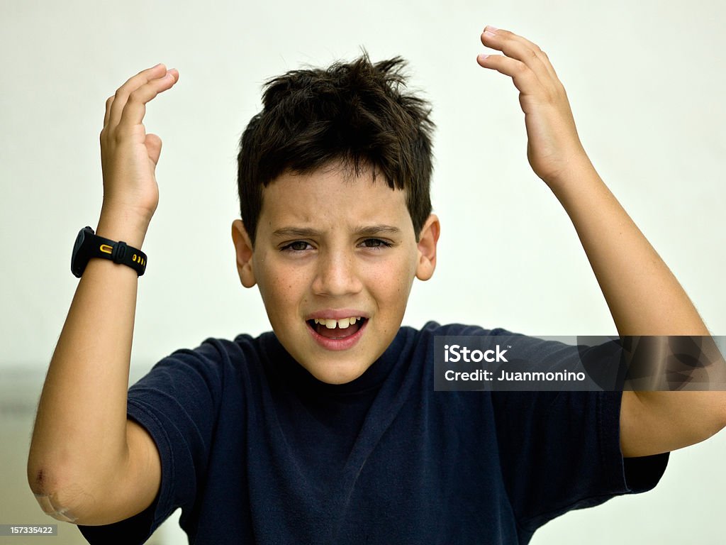 Très mécontent enfant - Photo de Enfant libre de droits