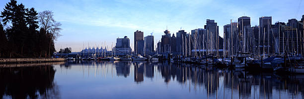 coal harbour - scenics skyline panoramic canada place stock-fotos und bilder