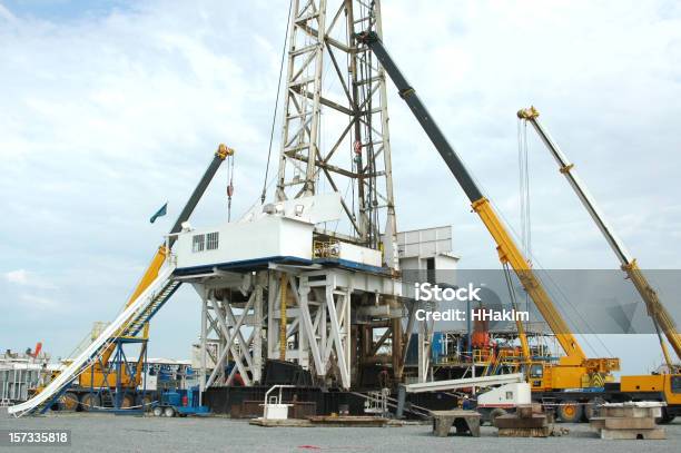 Cordame Cima - Fotografias de stock e mais imagens de Broca - Broca, Campo Petrolífero, Combustíveis e Geração de Energia