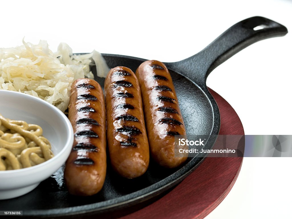 Salsichas Wienerwurst austríaco - Foto de stock de Salsicha Defumada royalty-free