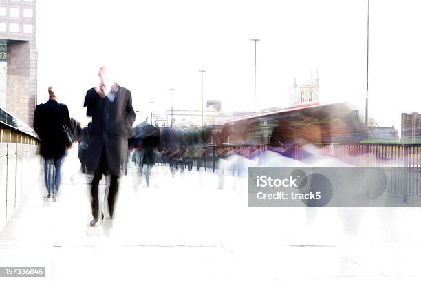 Długich Ekspozycji High Key Kreatywnych Blur Londynu Działalności Osób Dojeżdżających Do Pracy - zdjęcia stockowe i więcej obrazów Ruch