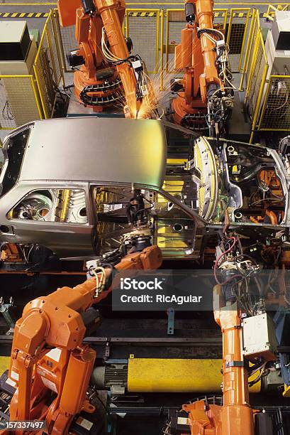 Automobilindustrie Stockfoto und mehr Bilder von Kommerzielle Herstellung - Kommerzielle Herstellung, Auto, Herstellendes Gewerbe