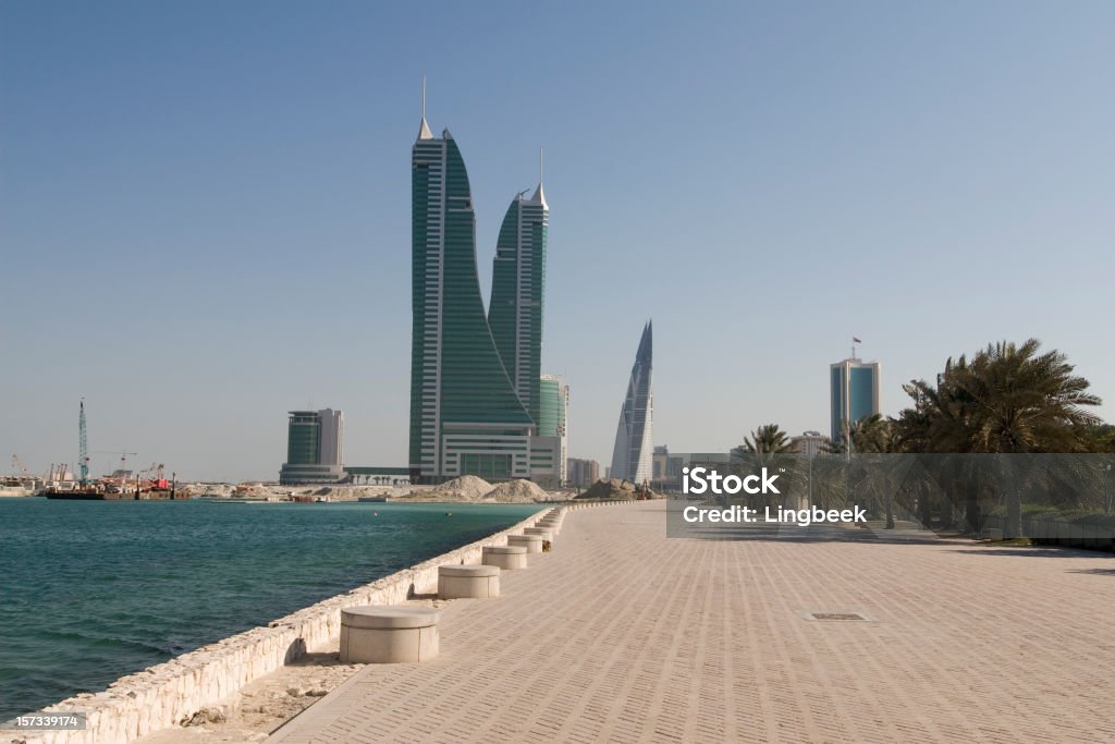 Bahrain finanziario lungomare e il porto - Foto stock royalty-free di Bahrain