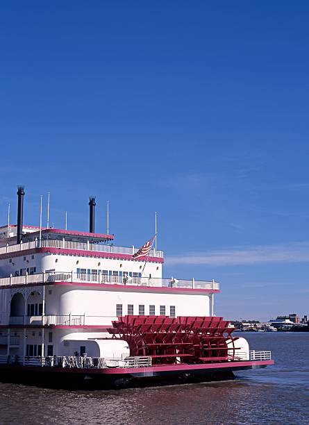 istock Paddle steamer, New Orleans, USA. 157348342