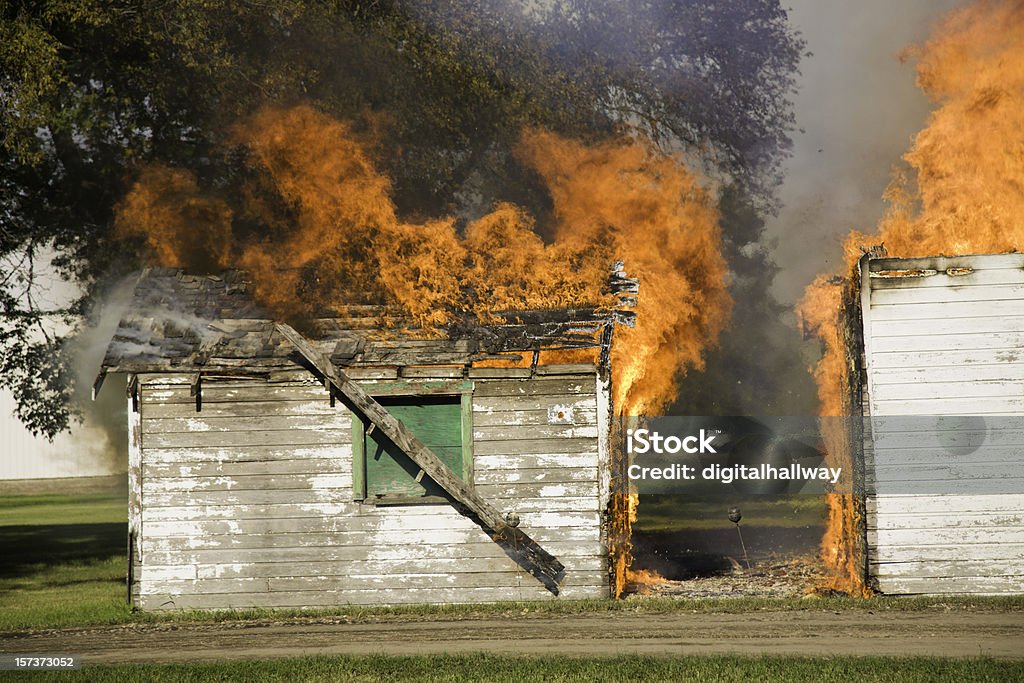 Dois edifícios em fogo - Royalty-free Acidentes e Desastres Foto de stock
