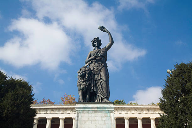 istock Statue of Bavaria 157373415