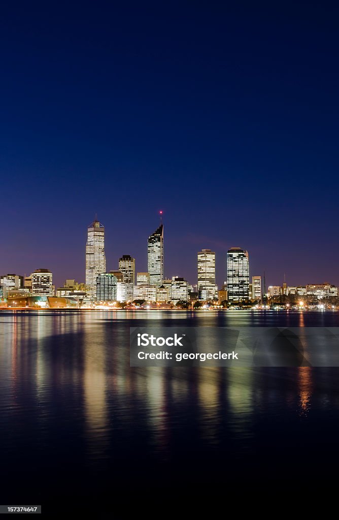 Skyline von Perth mit Textfreiraum - Lizenzfrei Perth - Australien Stock-Foto