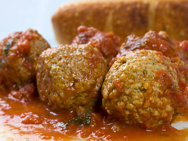 istock Close up Homemade Italian Meatballs 157374749