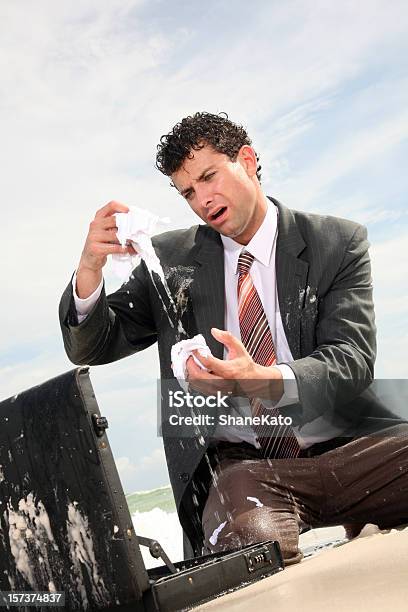 Foto de Wet Empresário Todos Lavada Perdido Tudo e mais fotos de stock de Alagado - Molhado - Alagado - Molhado, Documento, Homem de negócios