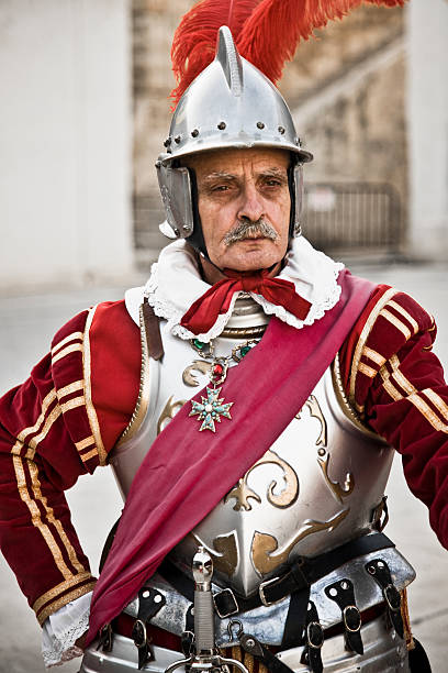 retrato série knight hospitaller malta iii - history knight historical reenactment military imagens e fotografias de stock