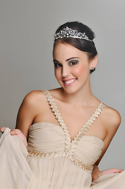 Classic beauty - prom queen  prom queen stock pictures, royalty-free photos & images