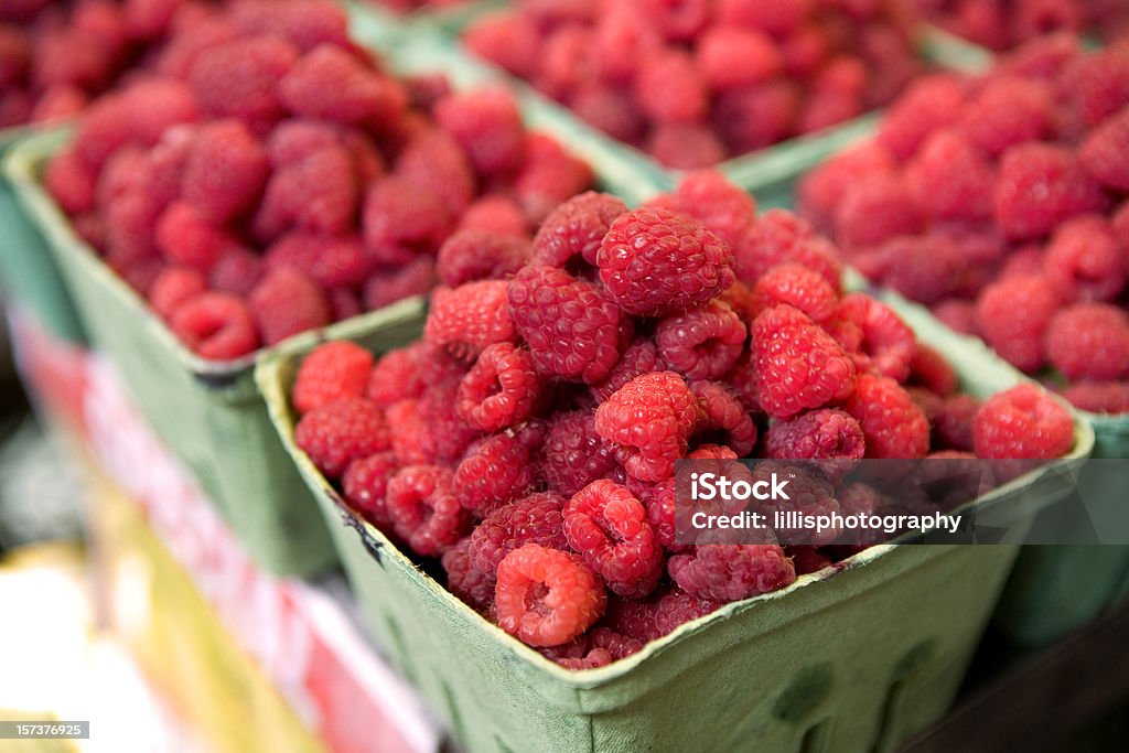 Свежие Raspberries - Стоковые фото Малина роялти-фри