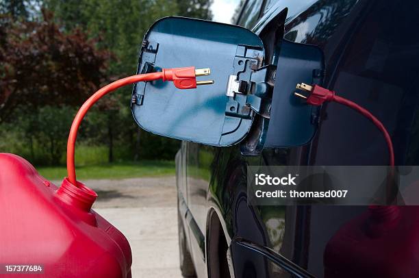 가솔린 교체 가솔린에 대한 스톡 사진 및 기타 이미지 - 가솔린, 개념과 주제, 급유
