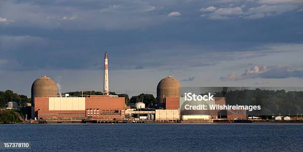 Energia Nucleare Centrale Elettrica Sul Fiume Hudson - Fotografie stock e altre immagini di Centrale nucleare
