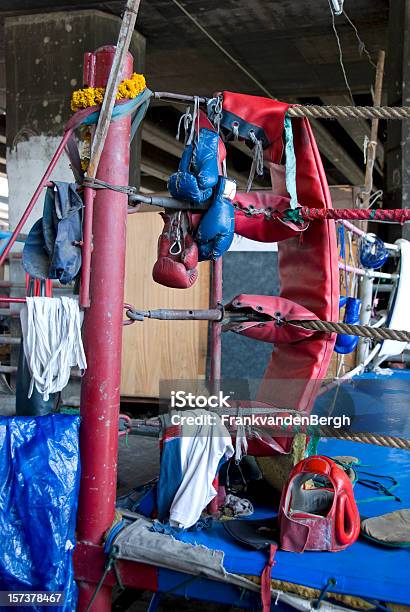 Boxen Stockfoto und mehr Bilder von Bangkok - Bangkok, Ausrüstung und Geräte, Bauwerk