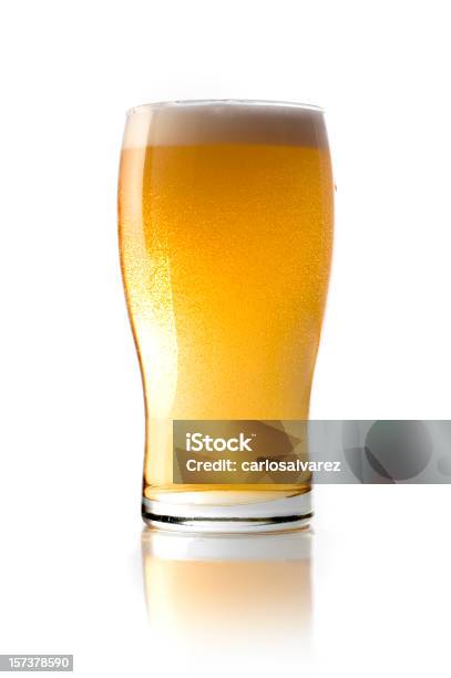 Beer Glass Stockfoto und mehr Bilder von Bierglas - Bierglas, Freisteller – Neutraler Hintergrund, Bier