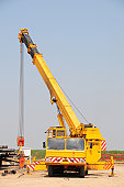 lifting-crane.jpg?b=1&s=170x170&k=20&c=Sycez545R2Wz0oJNFy6IFerEj4mism5QwoqvBcgXSA4=