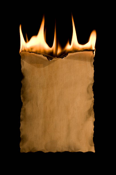 старая бумага и fire - arson black bright burning стоковые фото и изображения