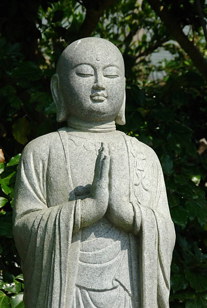 jizo-statue im enoshima, japan - bodhisatva stock-fotos und bilder