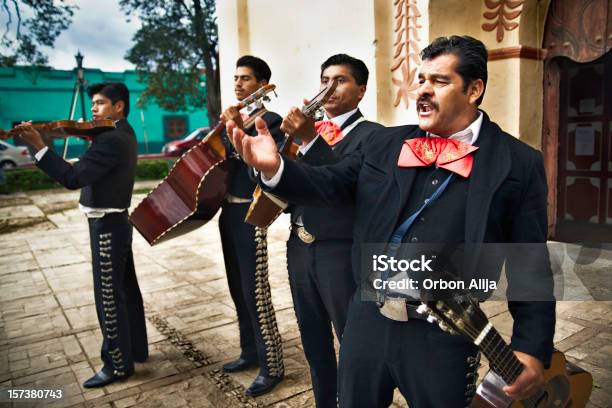 Mariachi Stockfoto und mehr Bilder von Mariachigruppe - Mariachigruppe, Mexiko, Künstlergruppe