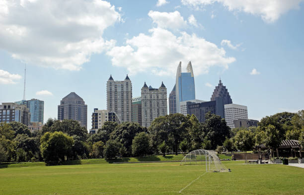 istock Downtown Atlanta from Piedmont Park 157381041
