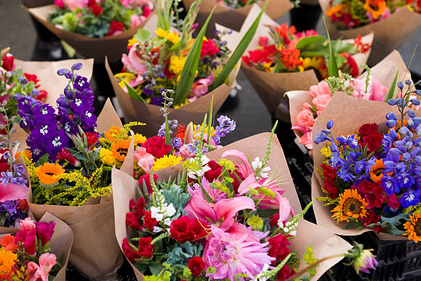 istock Outdoor fresh flower market 157381351