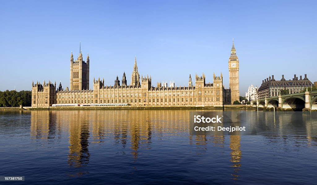 Big Ben e o Palácio de Westminster, Londres, Reino Unido - Foto de stock de Casas do Parlamento - Cidade de Westminster royalty-free