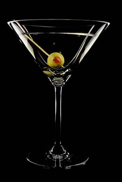 perfeito martini - isolated on black imagens e fotografias de stock