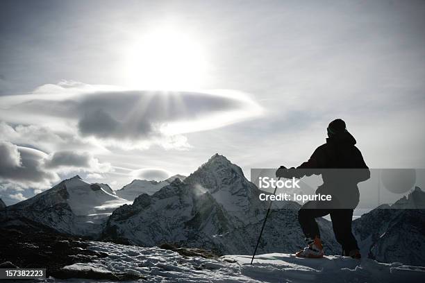 Desafío Foto de stock y más banco de imágenes de Adulto - Adulto, Aire libre, Alpes Europeos