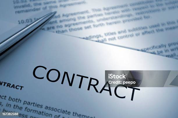 クローズアップのペンとの契約 - 契約のストックフォトや画像を多数ご用意 - 契約, ビジネス, 法律制度
