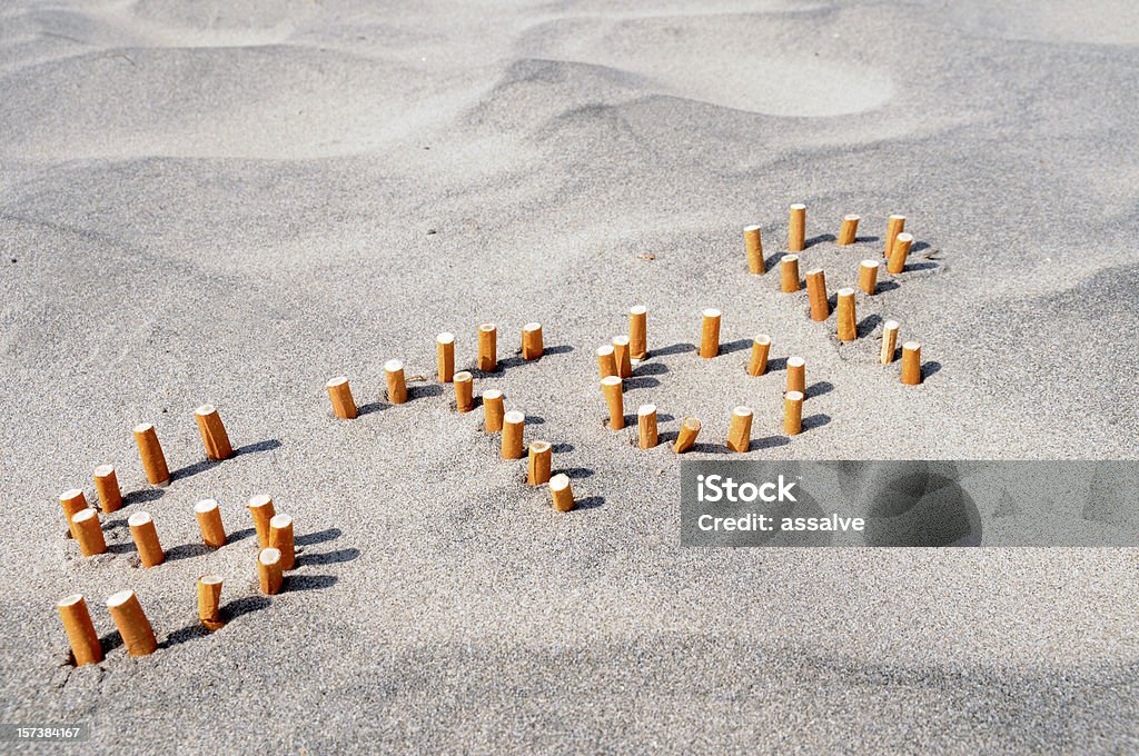 stop, Nichtraucher - Lizenzfrei Zigarettenstummel Stock-Foto