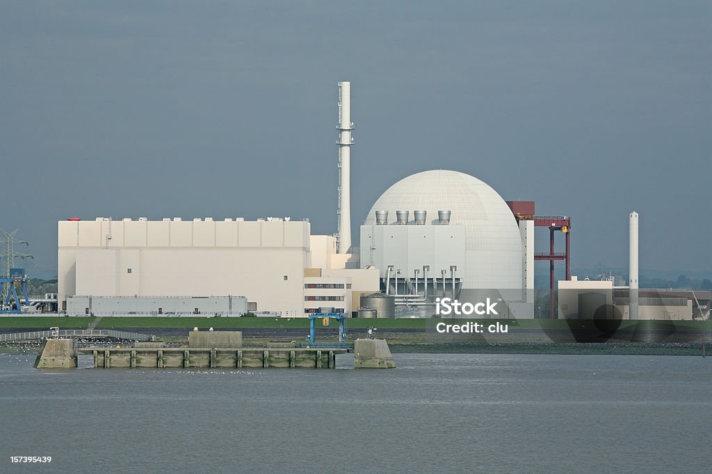 원자력 발전소 - 로열티 프리 강 스톡 사진