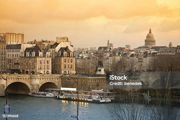 Blick Auf Paris Pont Neuf Und Das Quartier Latin Stockfoto und mehr Bilder von Binneninsel Île de la Cité - Binneninsel Île de la Cité, Farbbild, Fluss