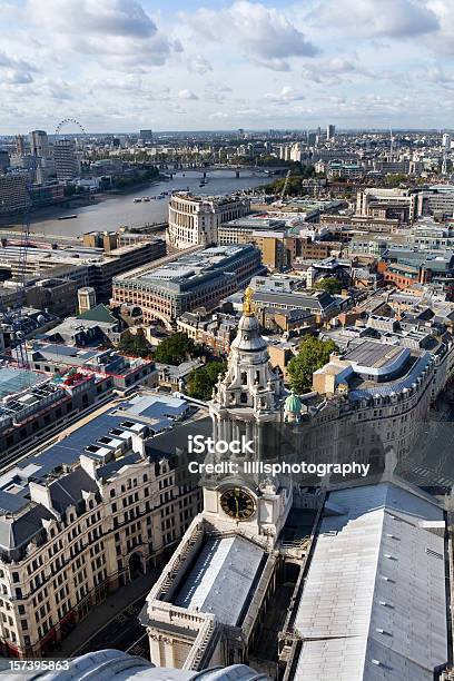 Vista Aérea De Londres Inglaterra - Fotografias de stock e mais imagens de Admirar a Vista - Admirar a Vista, Arquitetura, Capitais internacionais