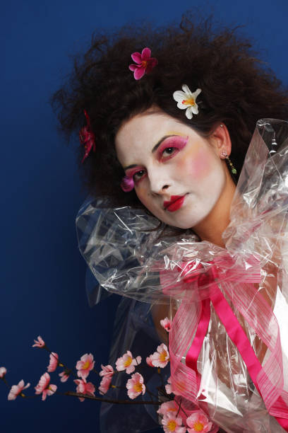 istock Euro-geisha 157396376