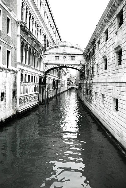 arch in venice
